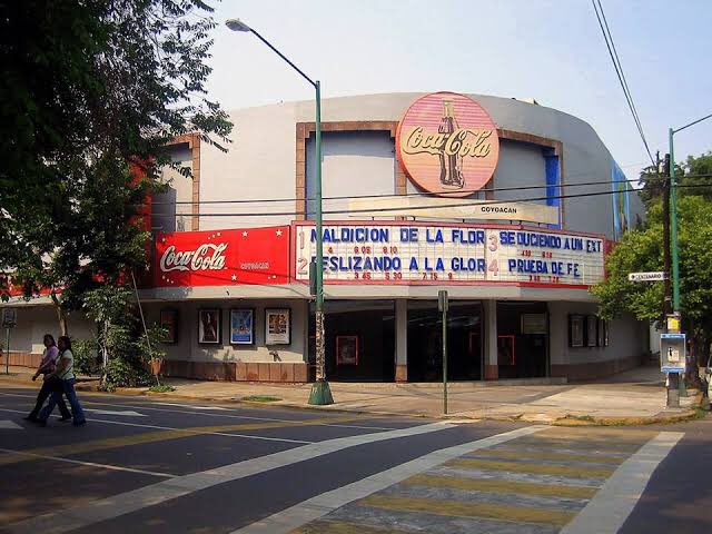 Cine Coyoacán.jpg