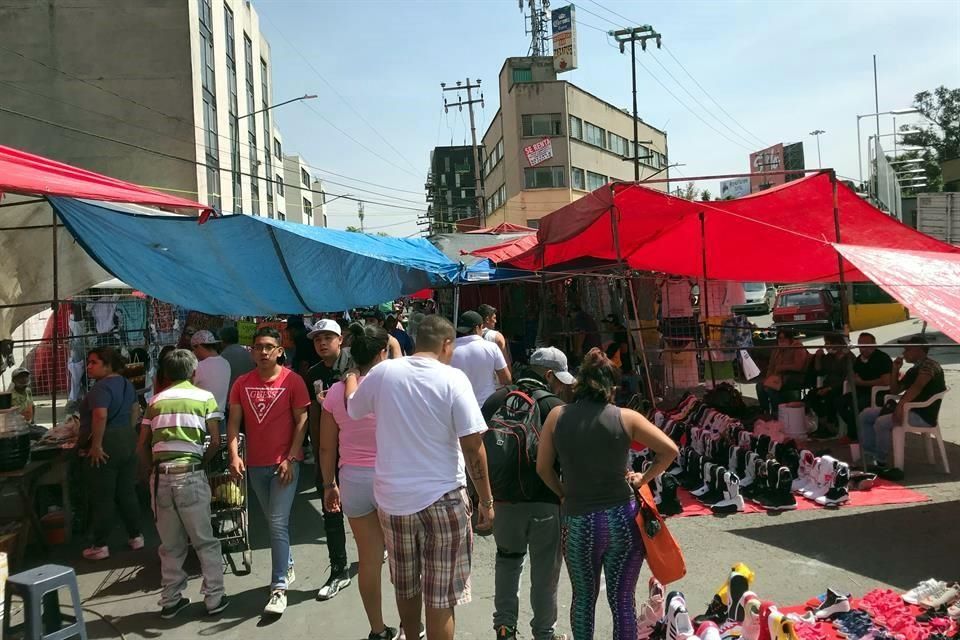 Tianguis Raza.jpg