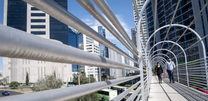 Puente peatonal Santa Fe.