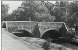 Puente de Xoco Coyoacán.jpg