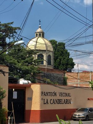 Cúpula y Panteón Candelaria.JPG